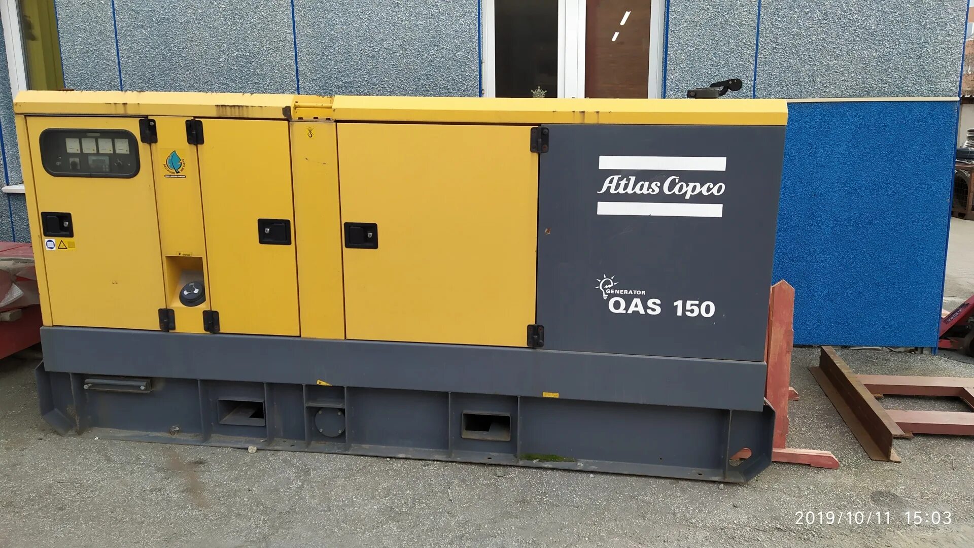Генератор атлас. Дизельный генератор атлас копко. atlas copco qas 150. atlas copco qas 60. atlas copco qas 80.