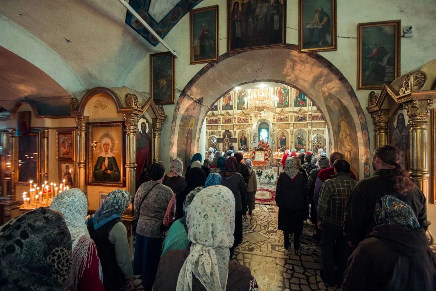 Церковь Святой великомученицы Параскевы пятницы Казань. Храм Святой великомученицы Параскевы пятницы Волгоград. Храм Параскевы пятницы в Бутово. Церковь Параскевы пятницы Казань внутри. Служба параскеве пятнице