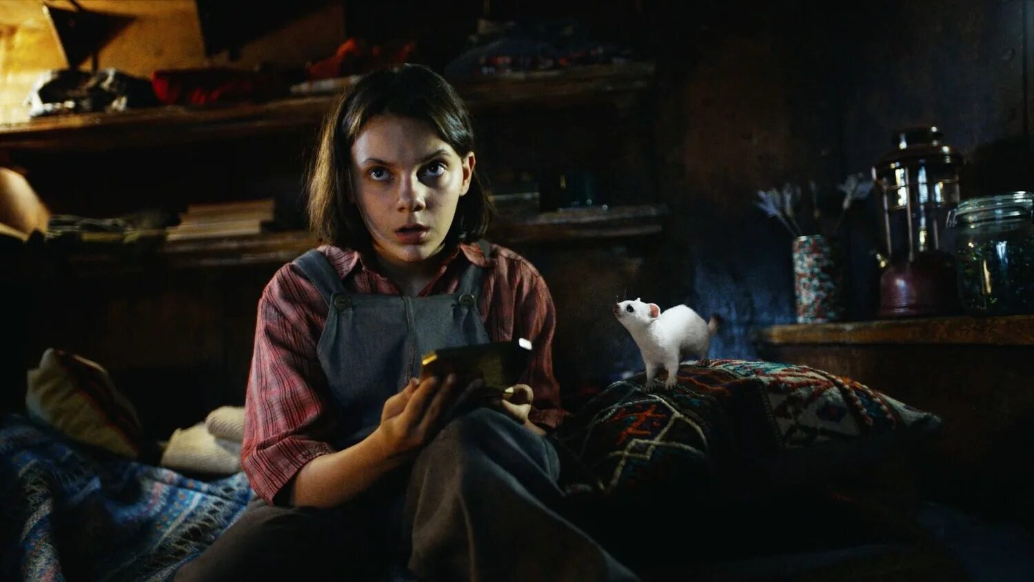 темные начала артисты. лира белаква дафни кин. лира белаква сериал.