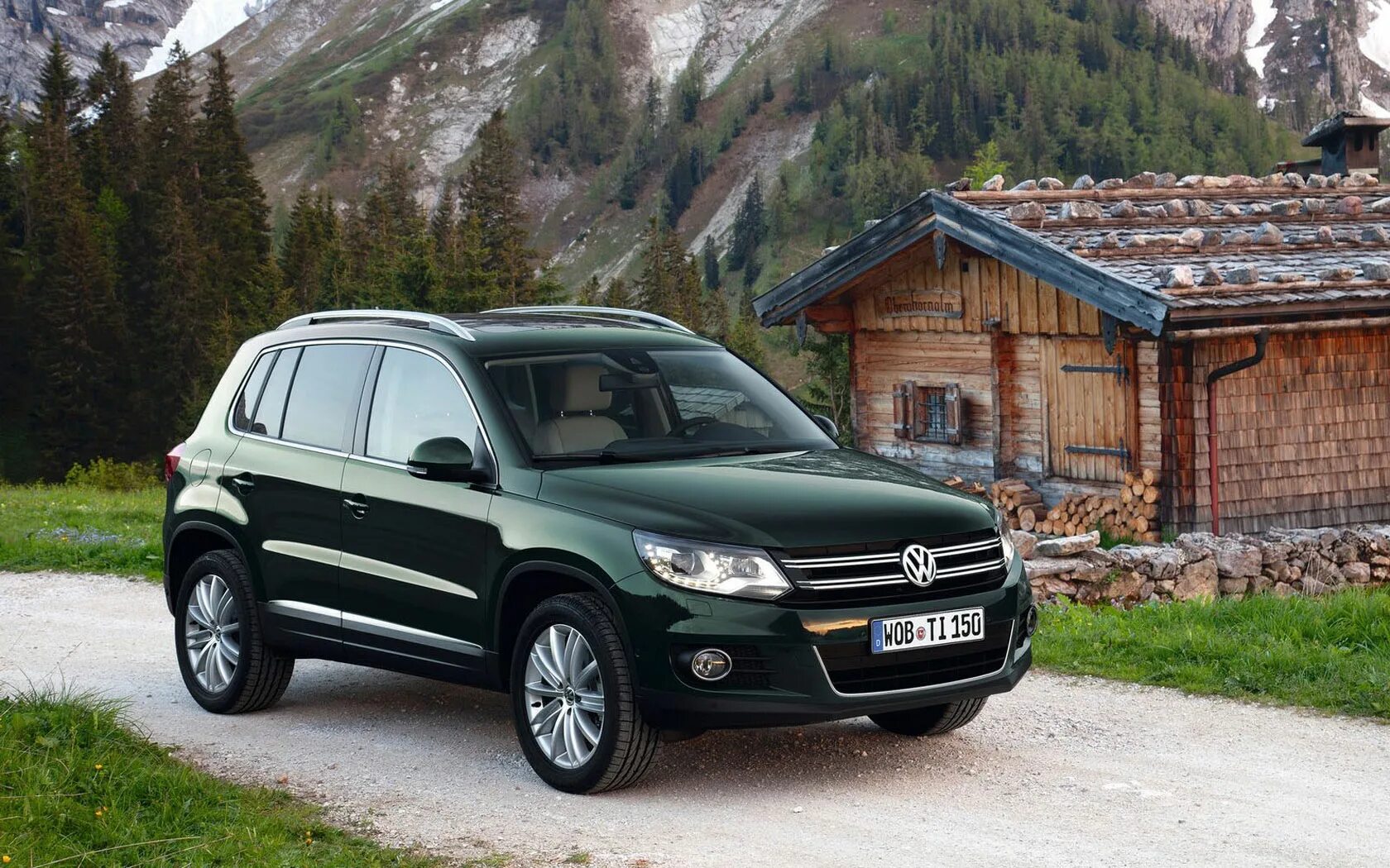 Volkswagen tiguan годы выпуска. Tiguan 1. Volkswagen Тигуан. VW Tiguan 1 поколение. Tiguan 1 поколение Рестайлинг.