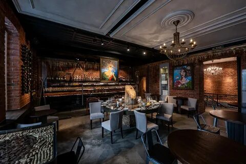 Wine dine