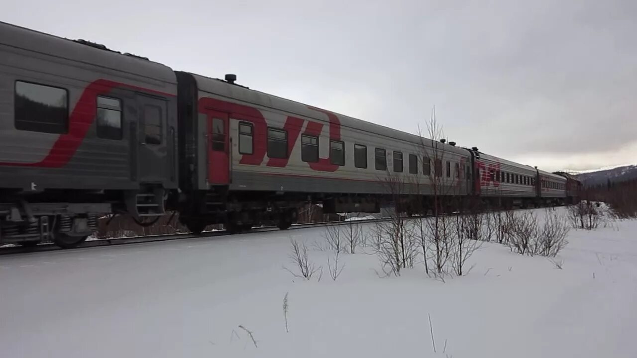 Воркута Лабытнанги поезд. ЖД Лабытнанги Воркута. Железная дорога Воркута Лабытнанги. Поезд 653 Воркута Лабытнанги.