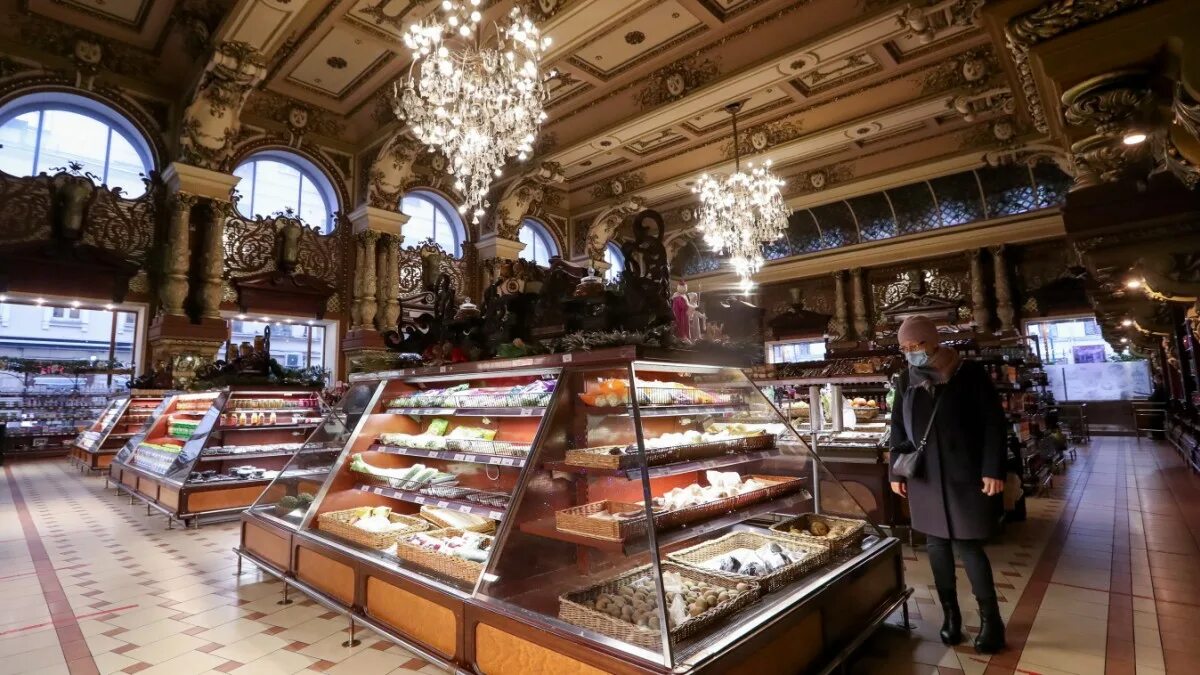 История гастронома. Московский елисеевский гастроном. Елисеевский магазин спб 19 век. История гастронома. Магазин елисеевский на тверской.