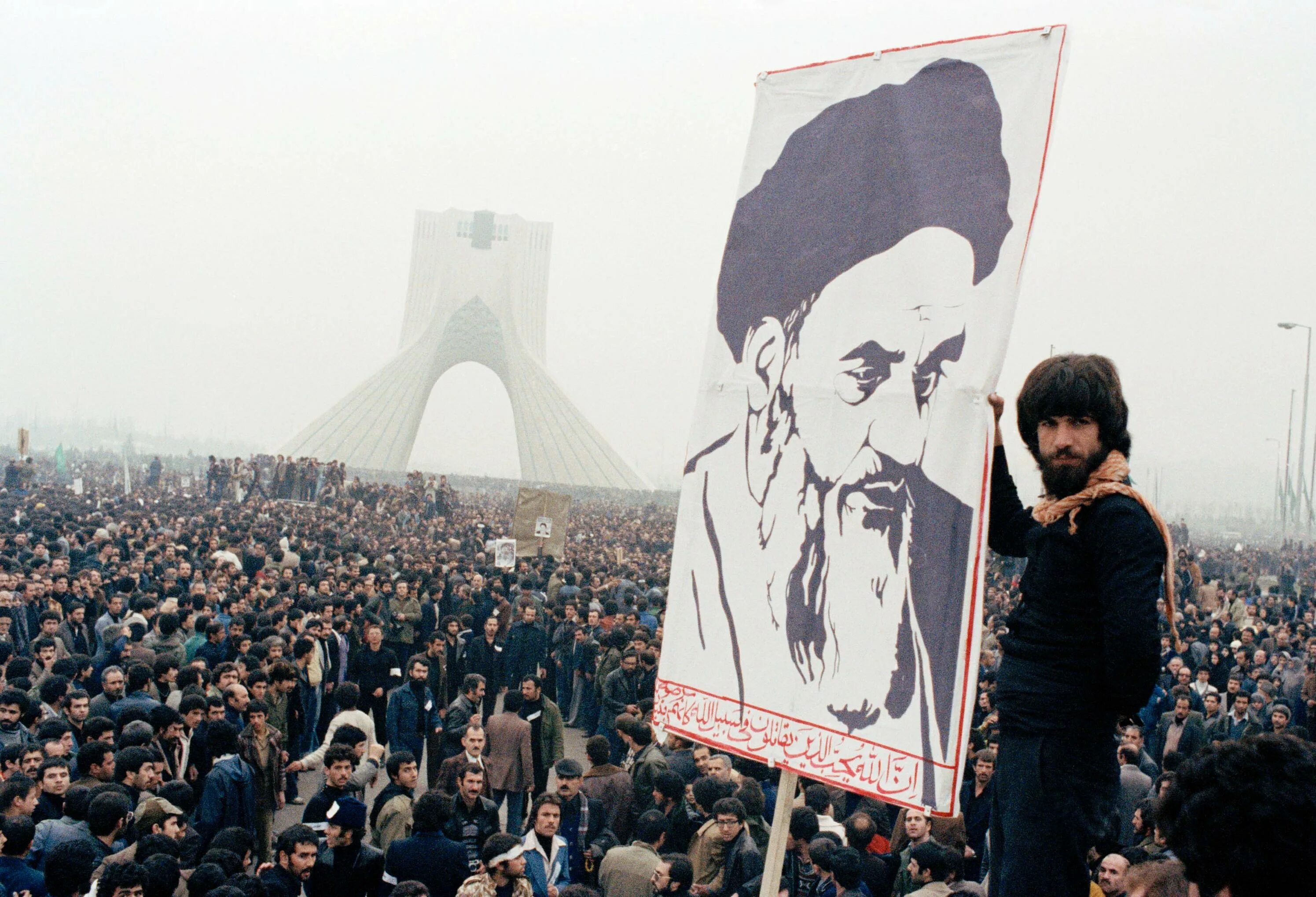 Исламская революция 1979. Исламская революция в Иране 1978-1979. Исламская революция Хомейни. Ситуация в иране 2024