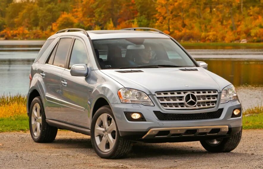 Mercedes benz ml 350 2015. Мерседес-бенц ml 350 4matic. Mercedes m 350. Mercedes benz ml 350 4matic 2015. Мерседес мл 350.