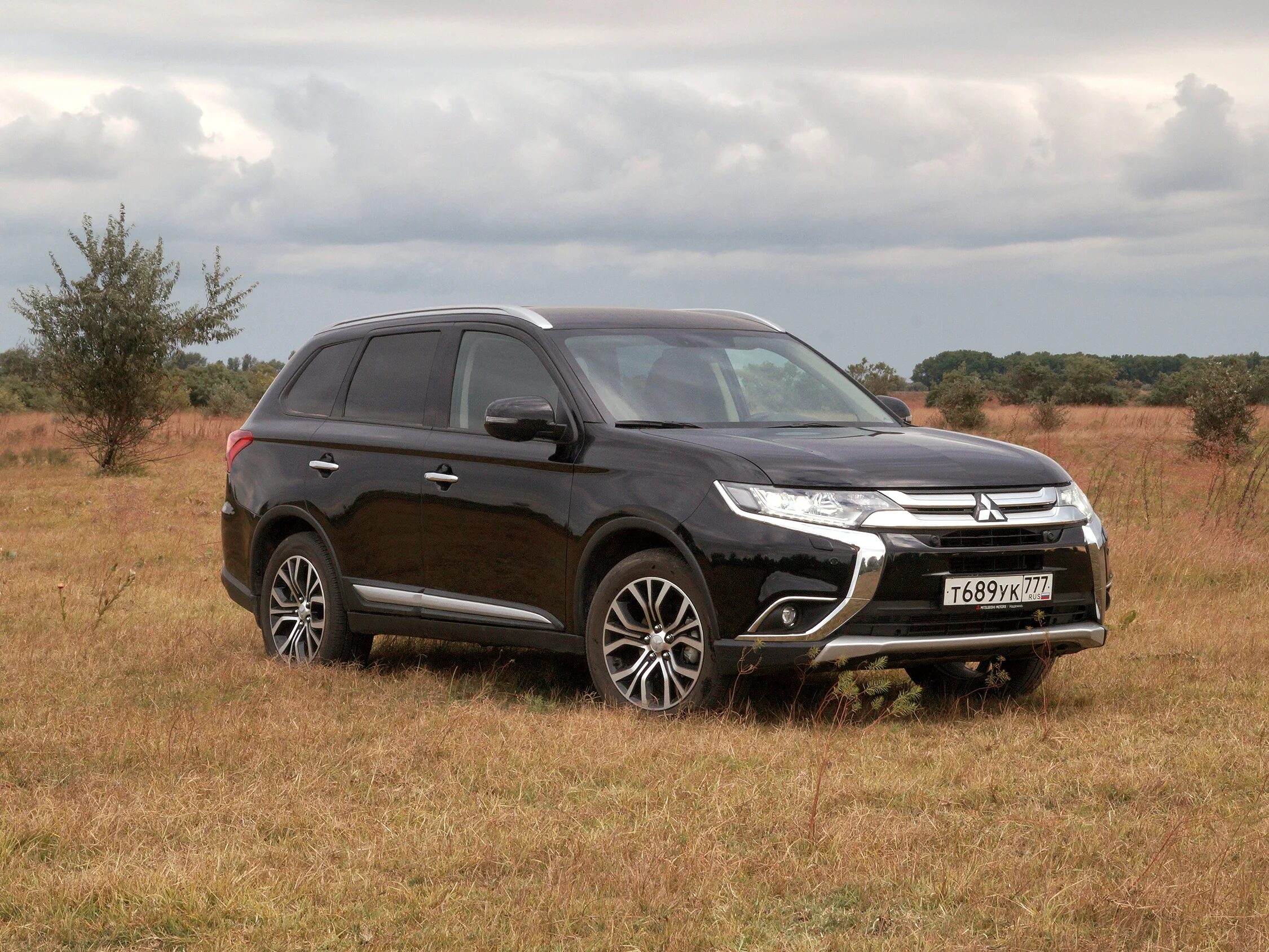 митсубиши аутлендер 3 поколения. аутлендер 3 года выпуска. митсубиши аутлендер 3 поколения. аутлендер 3 года выпуска. Mitsubishi outlander iii рестайлинг 2.