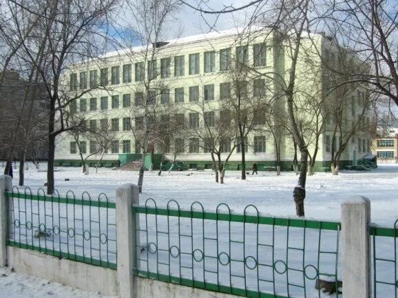 Школа 5 магнитогорск. 8 школы улицы. Школа 1352 щелковское шоссе. Школа 8 магнитогорск. Школы №8 в петрозаводске.