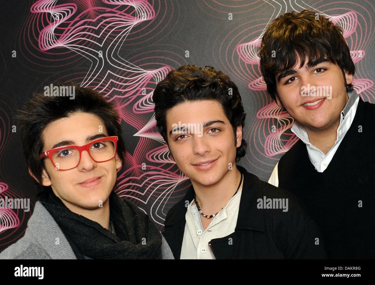 Группа il volo 2021. Группа il volo сейчас. Трио теноров il volo. Группа il volo 2022. Иль воло.