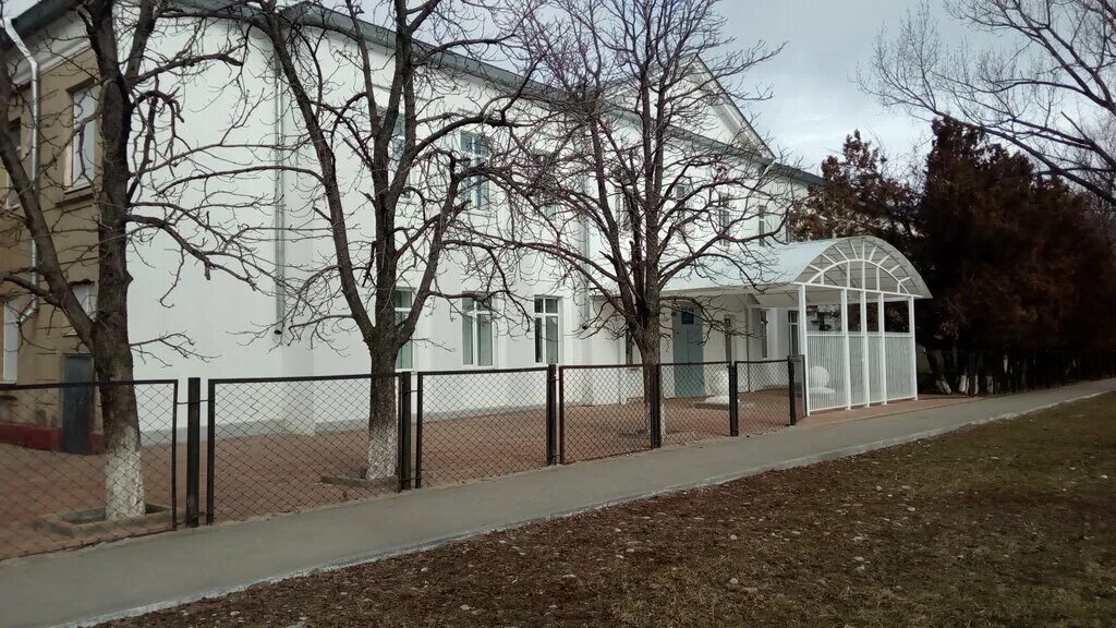 Кчр черкесск 7 школа. Школа 7 черкесск. 7 школа черкесск. 3 школа черкесск. Черкесск ул.
