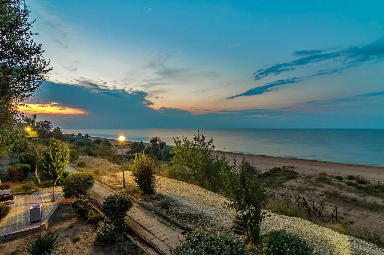 Поселок пересыпь азовское море. Поселок пересыпь азовское море. Поселок пересыпь азовское море. Поселок пересыпь темрюкский район море. Берег, посёлок пересыпь.