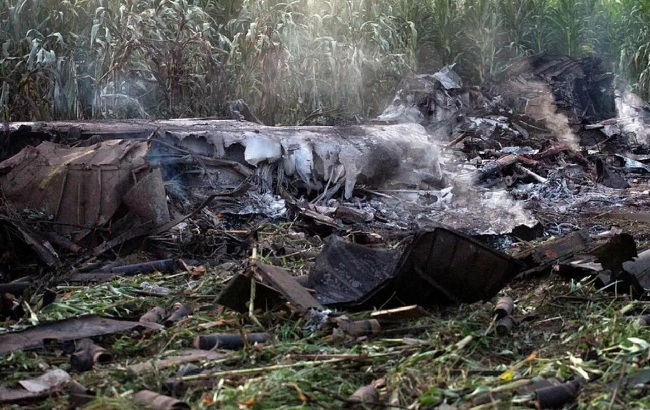 Самолеты потерпевшие аварию. Украинский самолет АН 12.