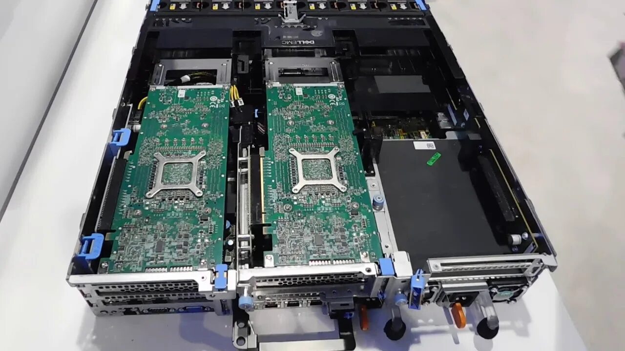 Dell poweredge r740. Dell POWEREDGE r740xd. Dell EMC POWEREDGE r740. Dell POWEREDGE 6850. Dell POWEREDGE r740xd2 PCI 2.