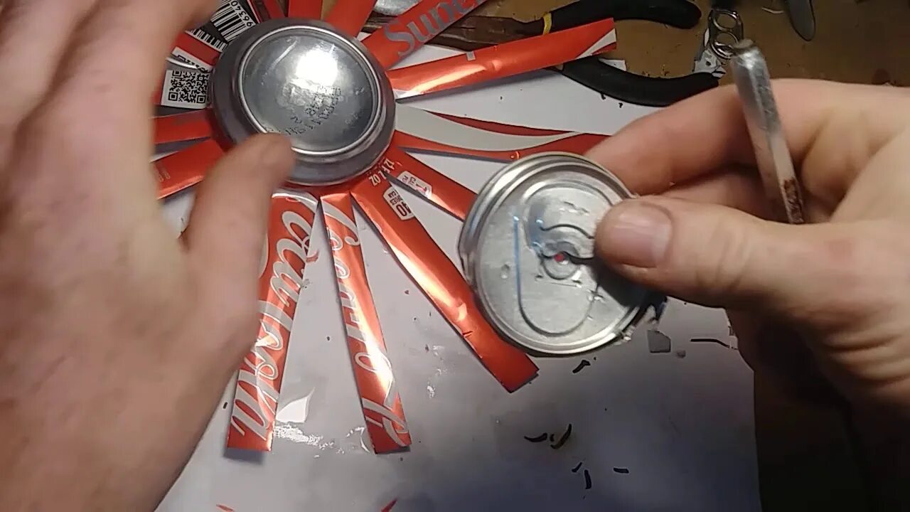 Latas de bebidas como un Espejo sin lijar ni pulir - YouTube