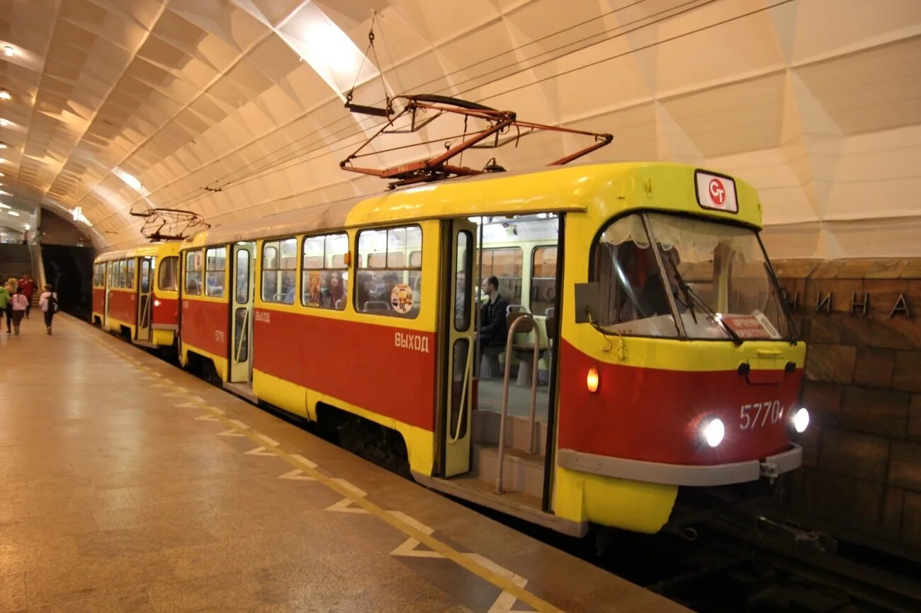 Скоростной трамвай волгоград. Станции метротрам волгоград. Метротрам волгоград. Подземный скоростной трамвай волгоград. Метро трамвай волгоград.