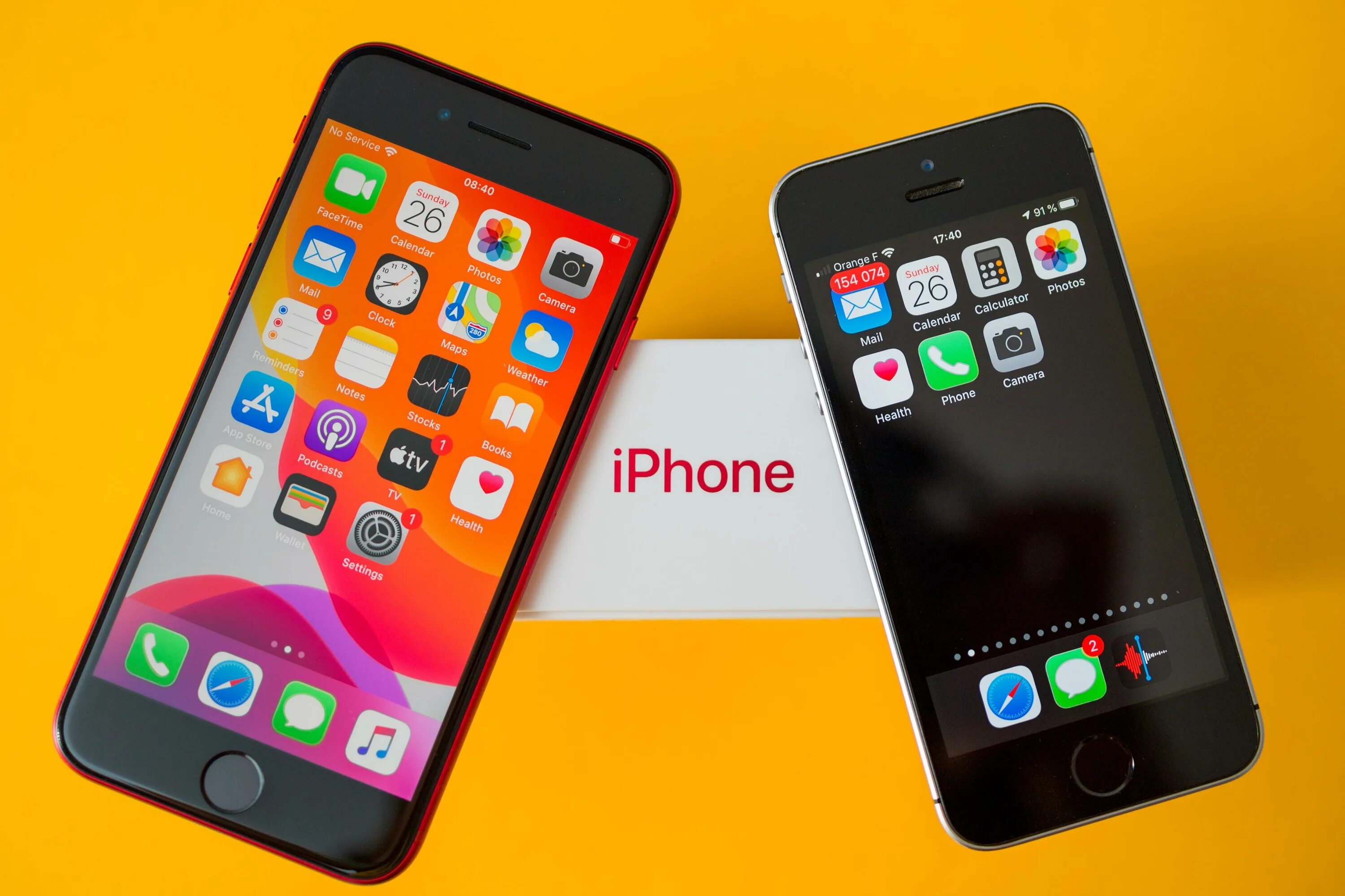 Iphone se 2025 ios. Айфон се 2025 мьекло. 5g iphone 14. iphone se 2025 в руке. iphone se 2025 фанатная версия.
