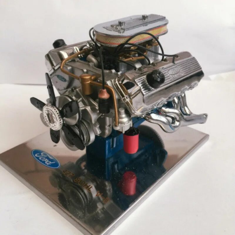 Какую работу совершает двигатель игрушечного автомобиля. Ford 427 SOHC. Модель двигателя ДВС v8. Мини двигатель внутреннего сгорания v8. Модель ДВС 1:10.