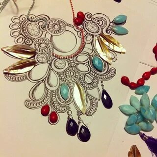 Украшения созданные людьми