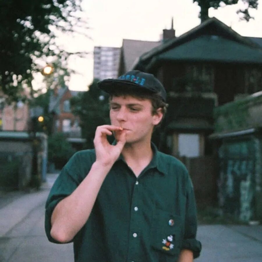 Mac demarco on the level. Mac demarco. chamber of reflection от mac demarco. mac miller mac demarco. mac demarco diiv.