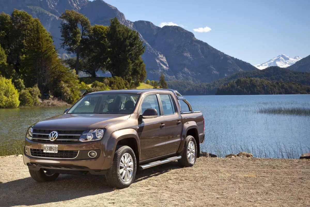 Volkswagen пикап. VW Amarok. Фольксваген Амарок 2010. Volkswagen пикап Amarok. Фольксваген Амарок золотой.