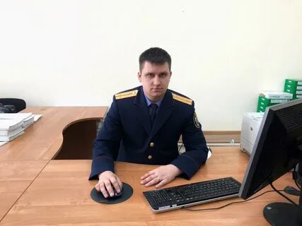 Сколько лет следователю