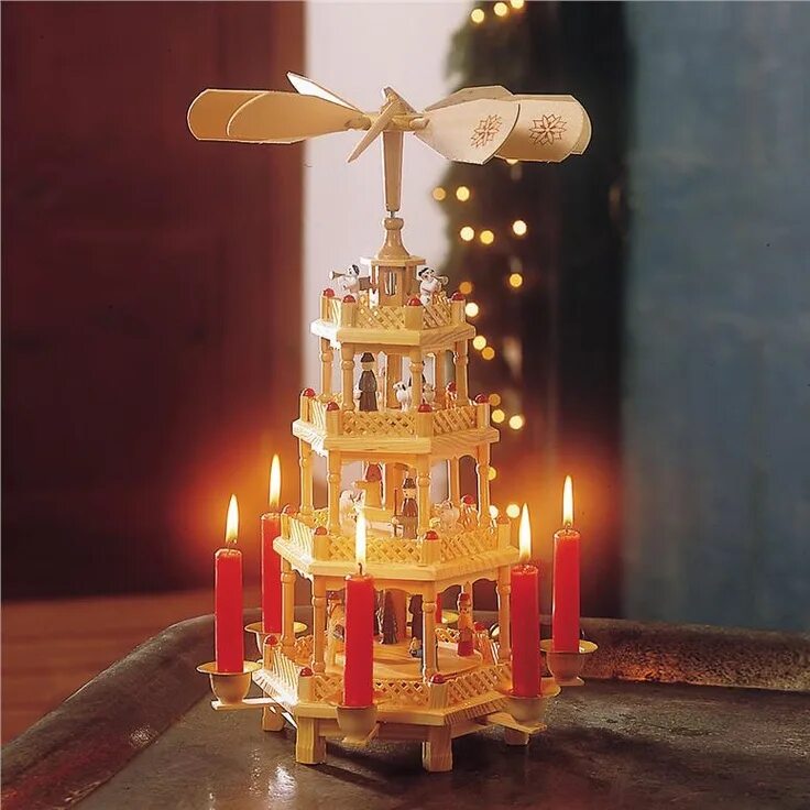 Карусель со свечой. Карусель со свечой. Карусель от свечи. Домашняя кухня карусель со свечой. Weihnachtspyramide.