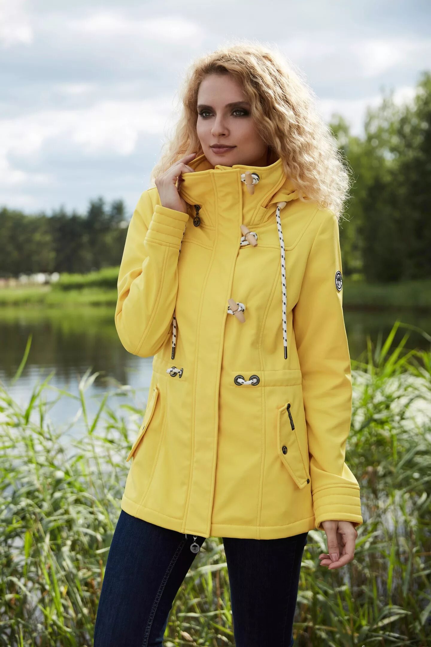 Женская осенняя финская парка Scanndi Finland bw2846. Охара желтый пуховик. Куртка Britt 80909. Куртка-парка желтая женская Золла. Красивые куртки на весну женские