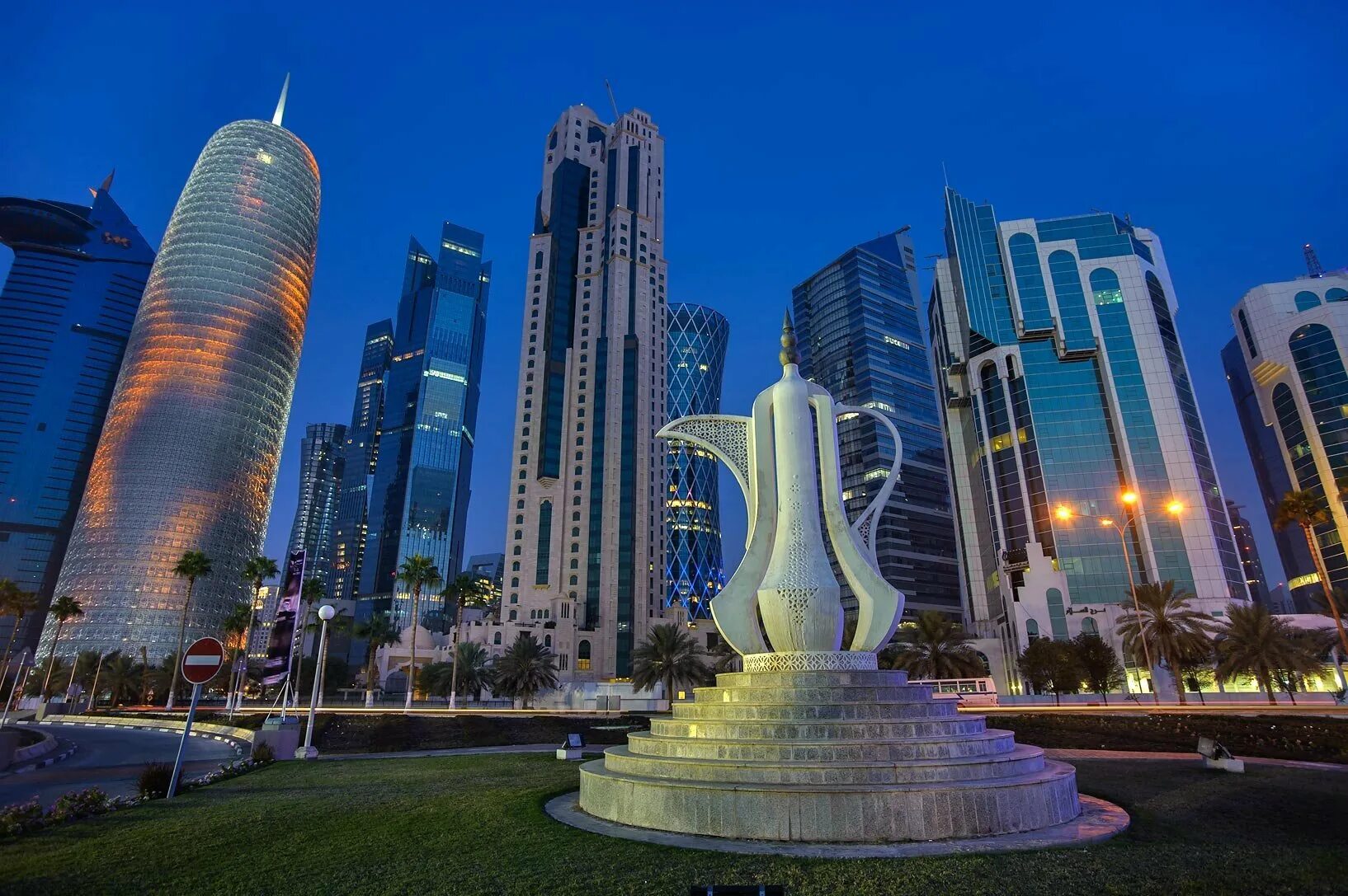 Катар дав. Доха столица Катара достопримечательности. Доха Катар достопримечательности. Qatar Доха. Доха (Doha), Катар.