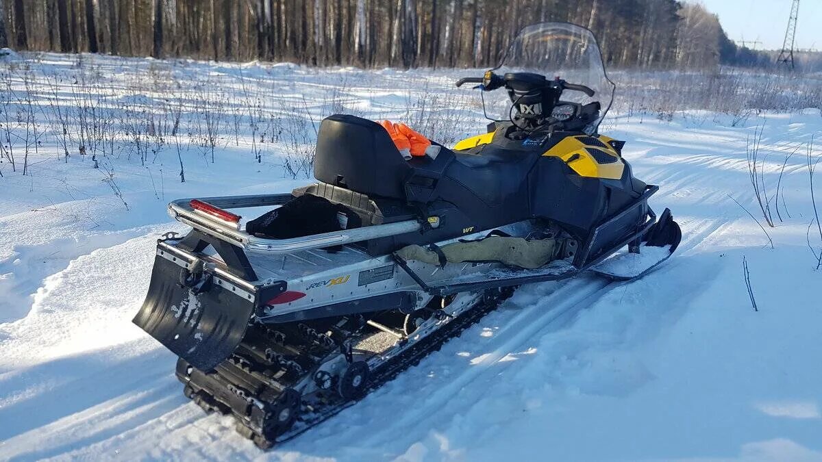 Снегоход BRP Ski-Doo Skandic WT 550. Снегоход БРП Скандик 550. Снегоход Ski-Doo Skandic WT 550. BRP Ski-Doo Skandic WT 550. Купить скандик бу на авито