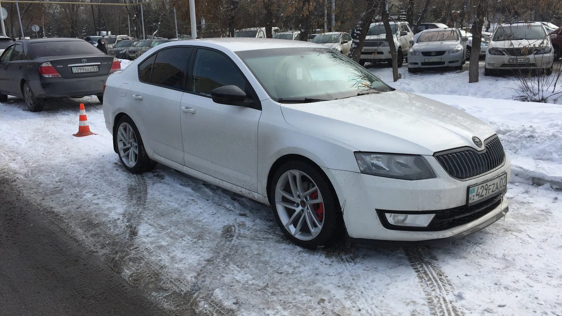 Skoda 1. 4 turbo. 5 турбо. Двигатель шкода октавия 1. 4 turbo коричневая.