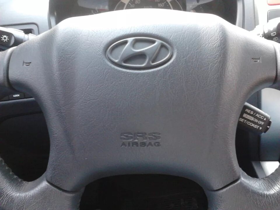 Круиз контроль на туксон 2004. Круиз туксон. Круиз контроль хенде туксон 2008. Адаптивный круиз контроль tucson. Круиз туксон.