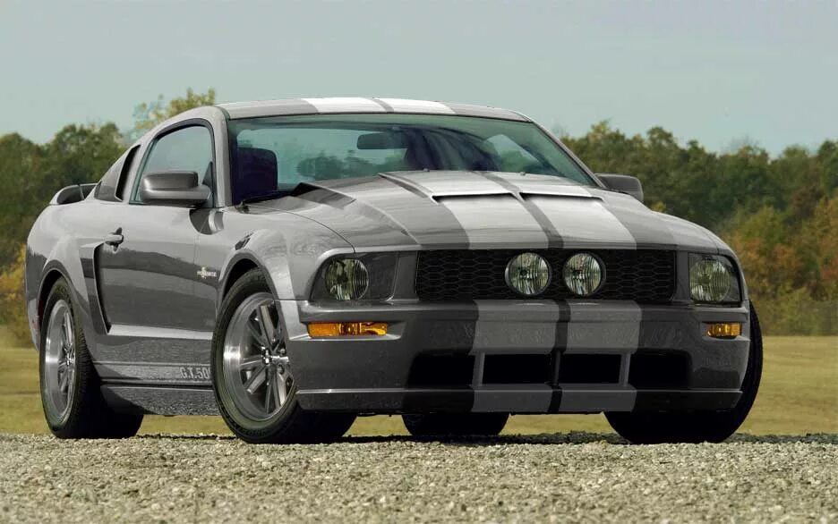 Мустанг бимка. Ford Mustang 2005. Форд Мустанг 2005. Ford Mustang 2005 v6. Шевроле Мустанг gt 2005.