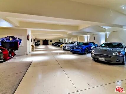 Parking house
