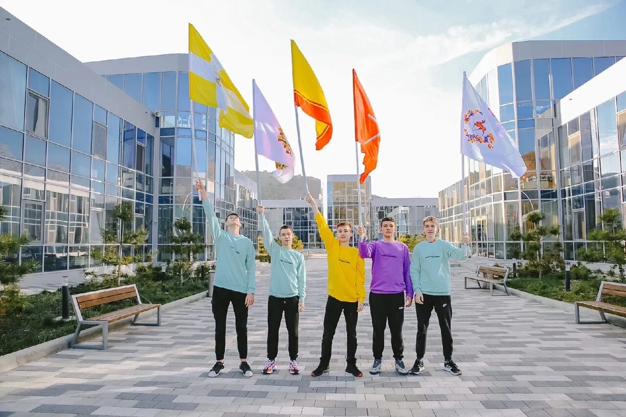 Фестиваль разные вместе. Фестиваль разные вместе. Фестиваль разные вместе. Первый республиканский фестиваль молодежи "мы родину славим трудом". Масленица танцы.