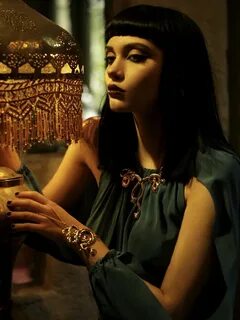 Egyptian woman