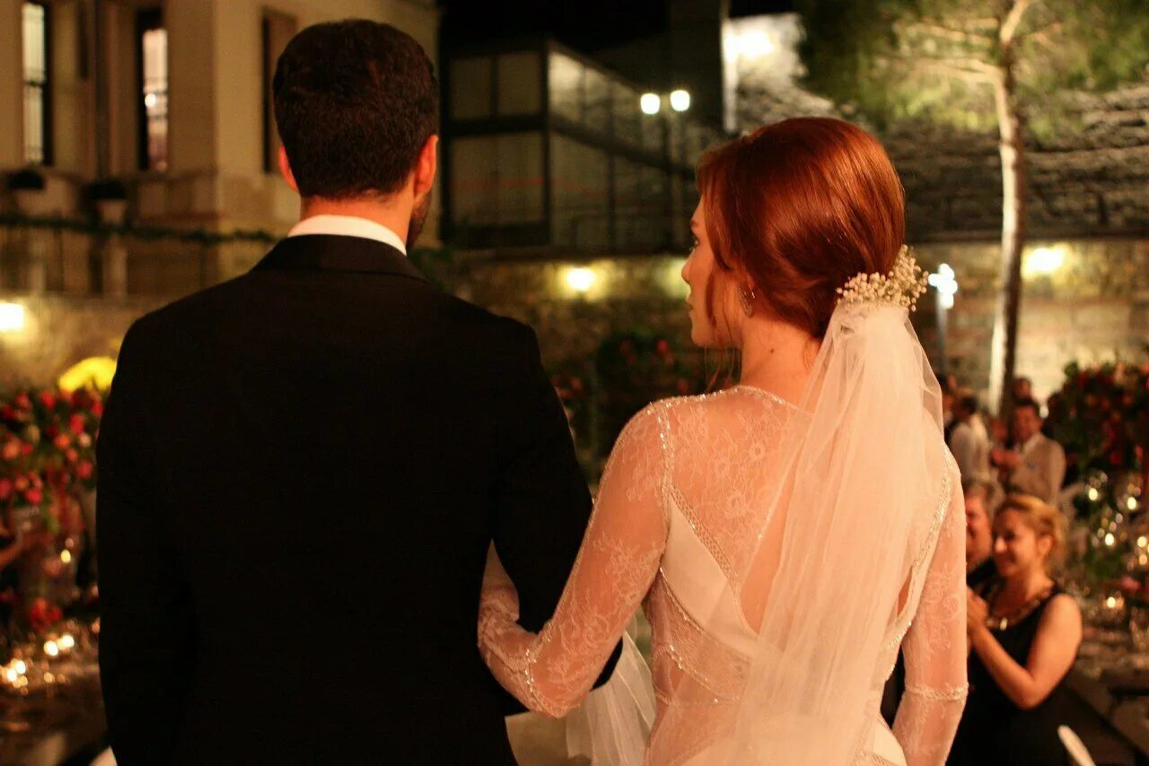 любовь напрокат турецкий 52. турецкий сериал дефне и омер. турецкий сериал дефне и омер. барыш ардуч. любовь напрокат сериал дефне и омер.