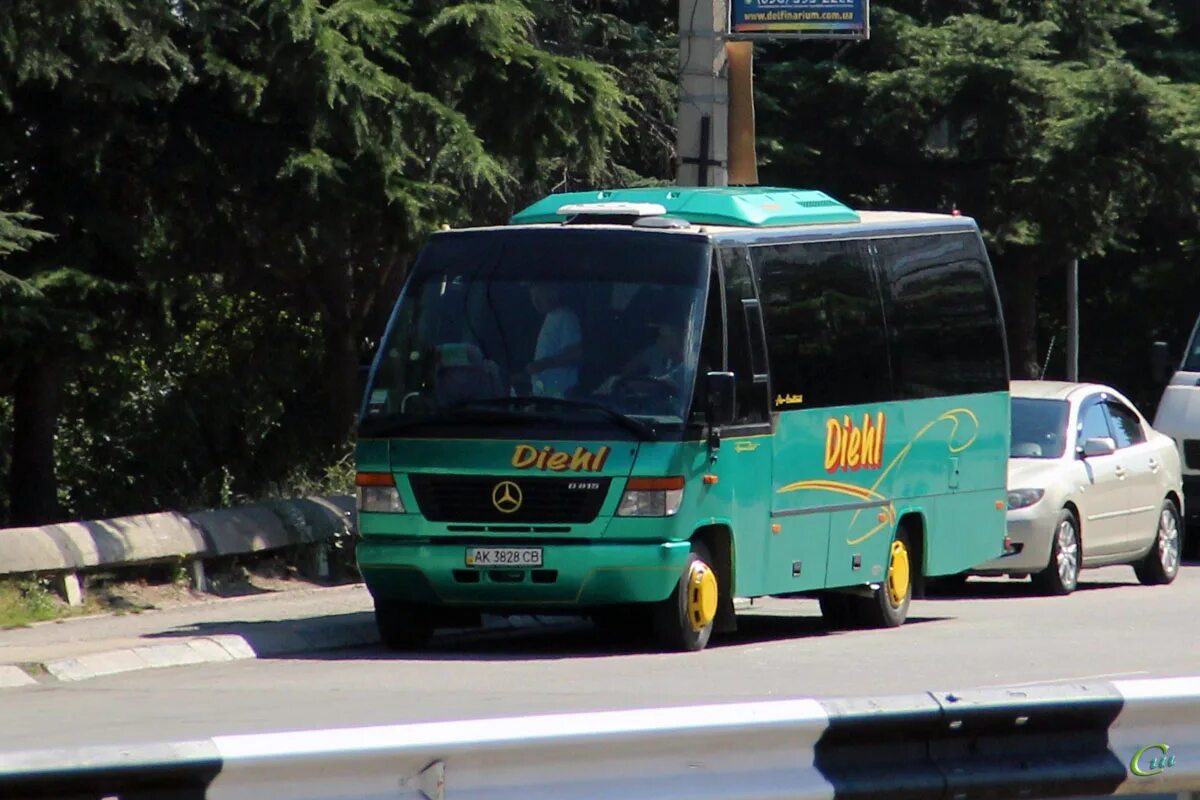 Автобус Эрнст Аувертер. Автобус "маршрутное такси". Маршрутки такси автобусы. 107 Маршрут Алушта.