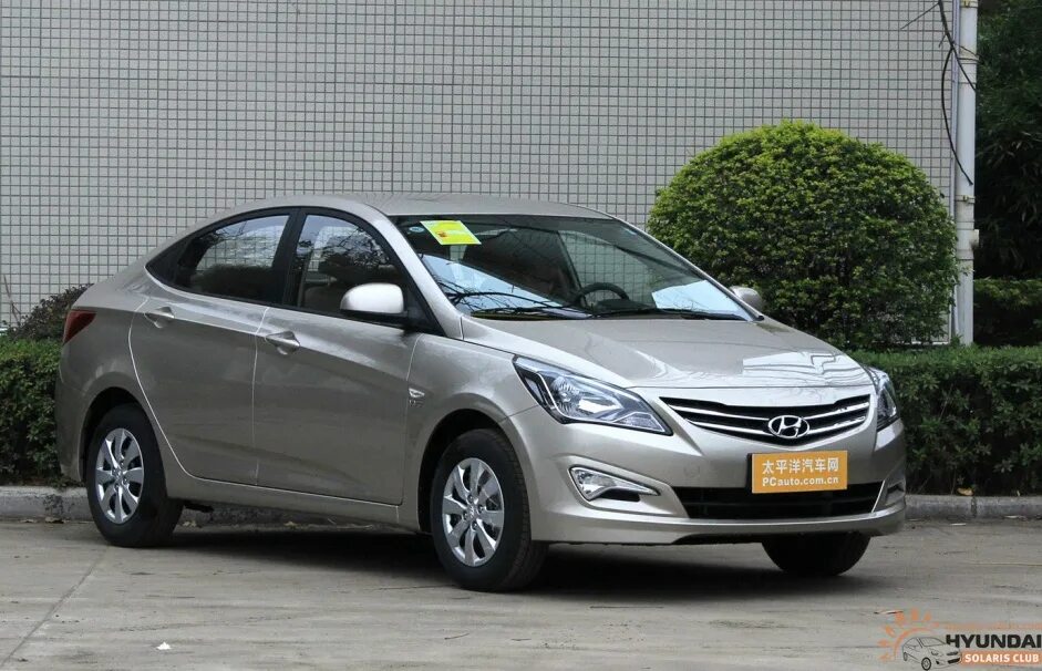 Hyundai Solaris 2014. Hyundai Solaris 2014 седан. Hyundai Solaris 2015. Хендай Солярис 2004. Авито москва куплю хендай солярис