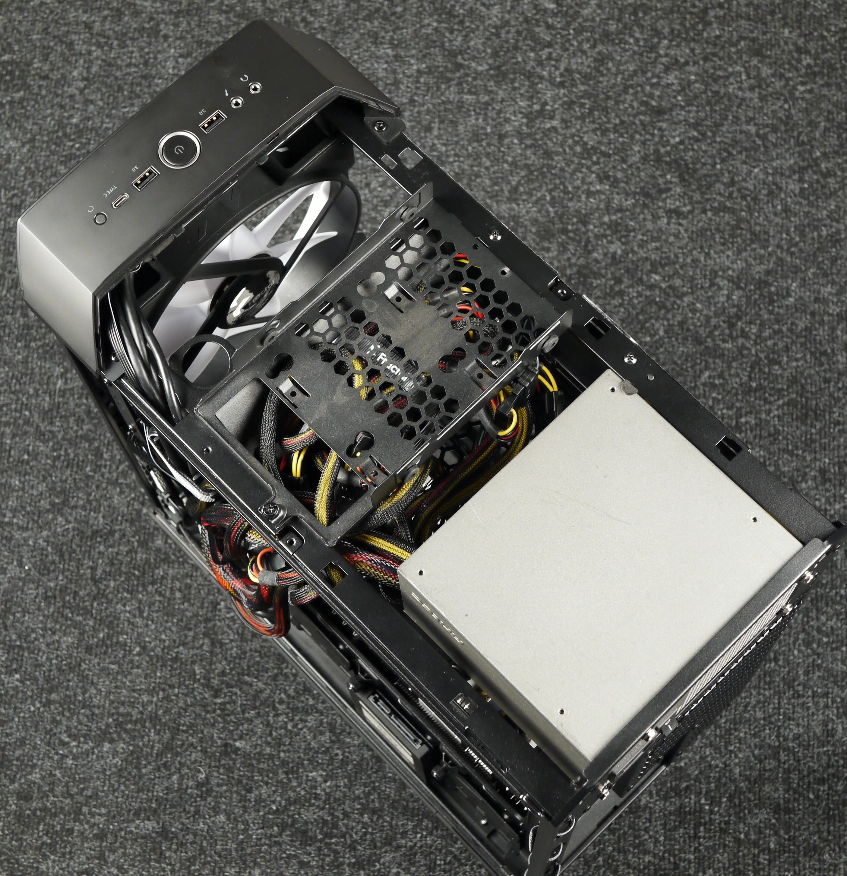 Fractal compact. Fractal compact
