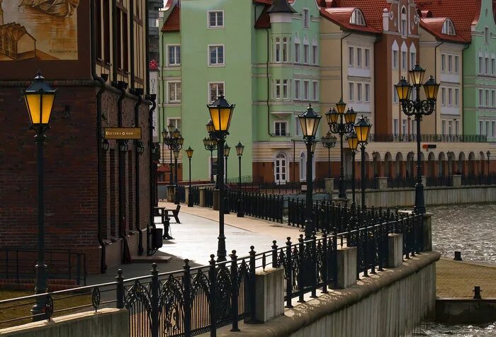 административный центр калининградской области. калининград проспект ленина. улица красная калининград. калининград улицы ленинский проспект. центральная улица калининграда.