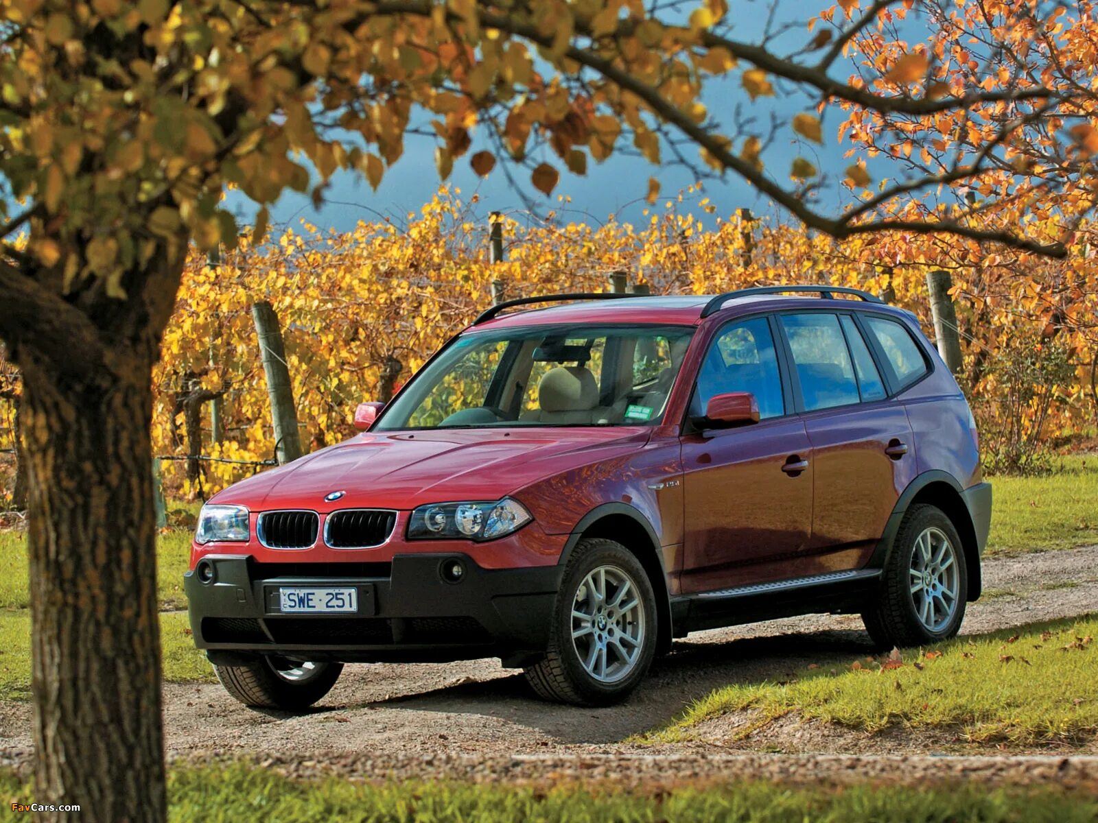 Бмв х3 е83 двигателя. BMW x3 e83. BMW x3 e83 2003. BMW x3 e83 красный. BMW x3 e83 2.5.