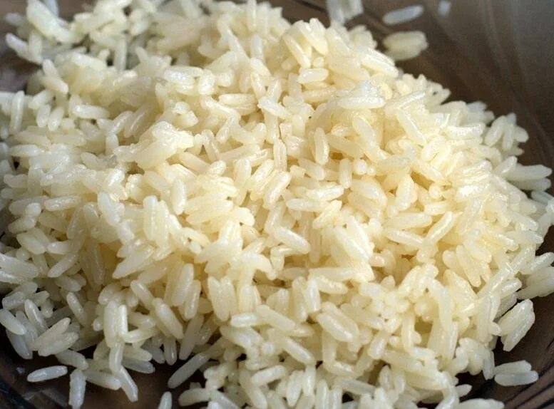 Как правильно и вкусно приготовить рис. Рассыпчатый вареный рим. вареный рассыпчатый рис. рис рассыпчатый на гарнир. отварить рис рассыпчатым.