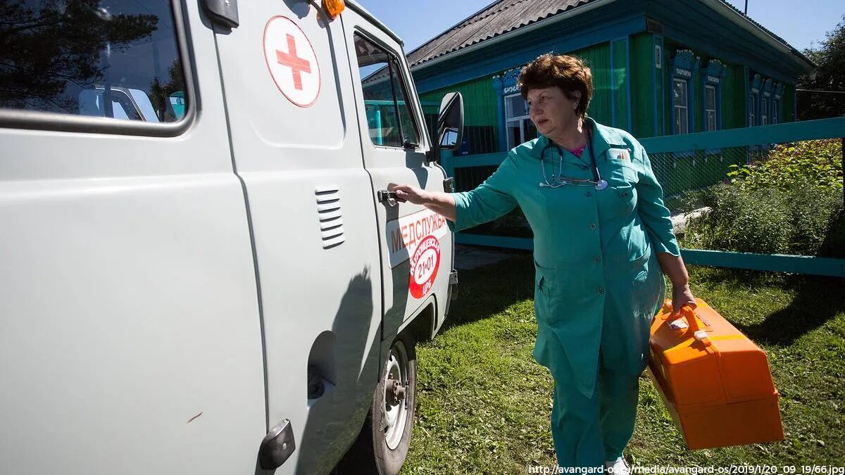 Фельдшерам скорой помощи не повысили социальные выплаты