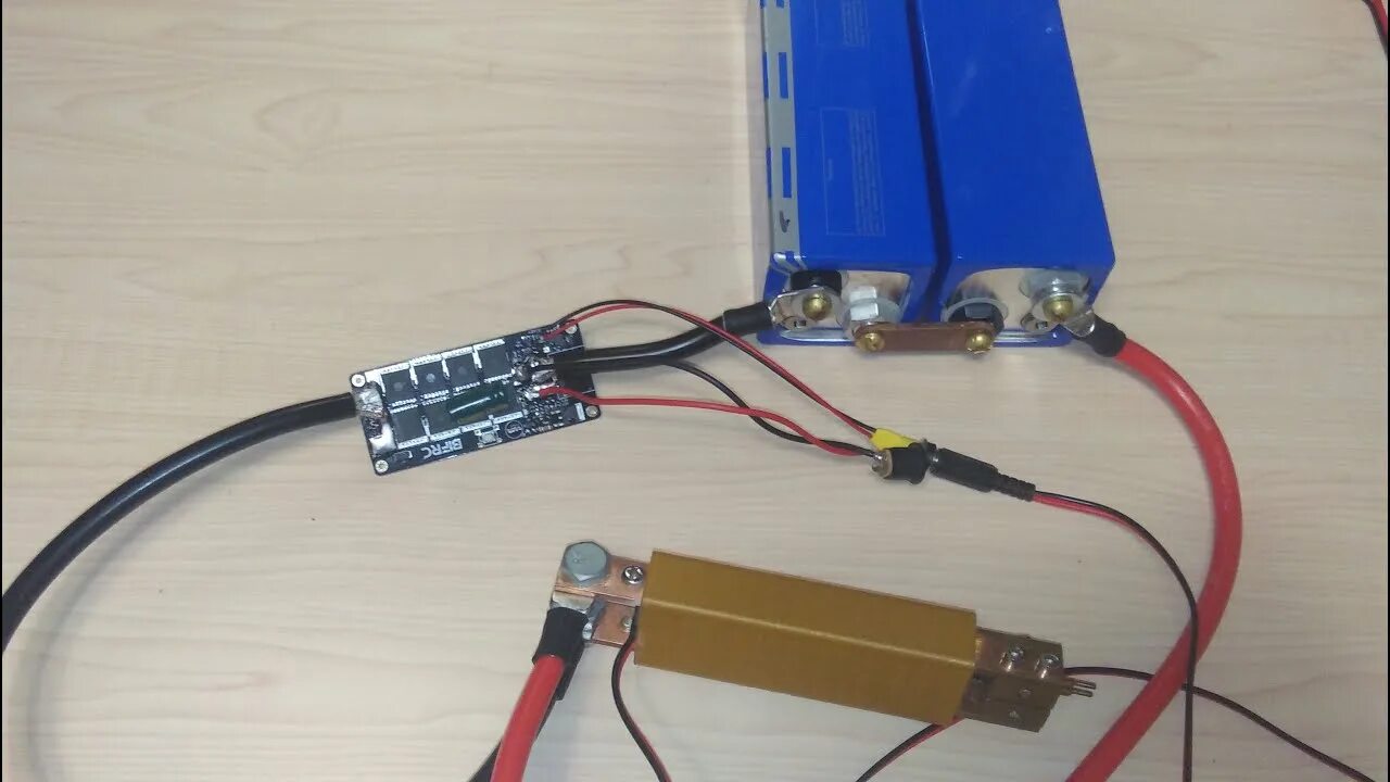 Точечная сварка щеток стартера автомобиля. Доработка точечной сварки. Доработка точечной сварки 5000вт. Контроллер для точечной сварки самодельный. Плата точечной сварки с алиэкспресс.