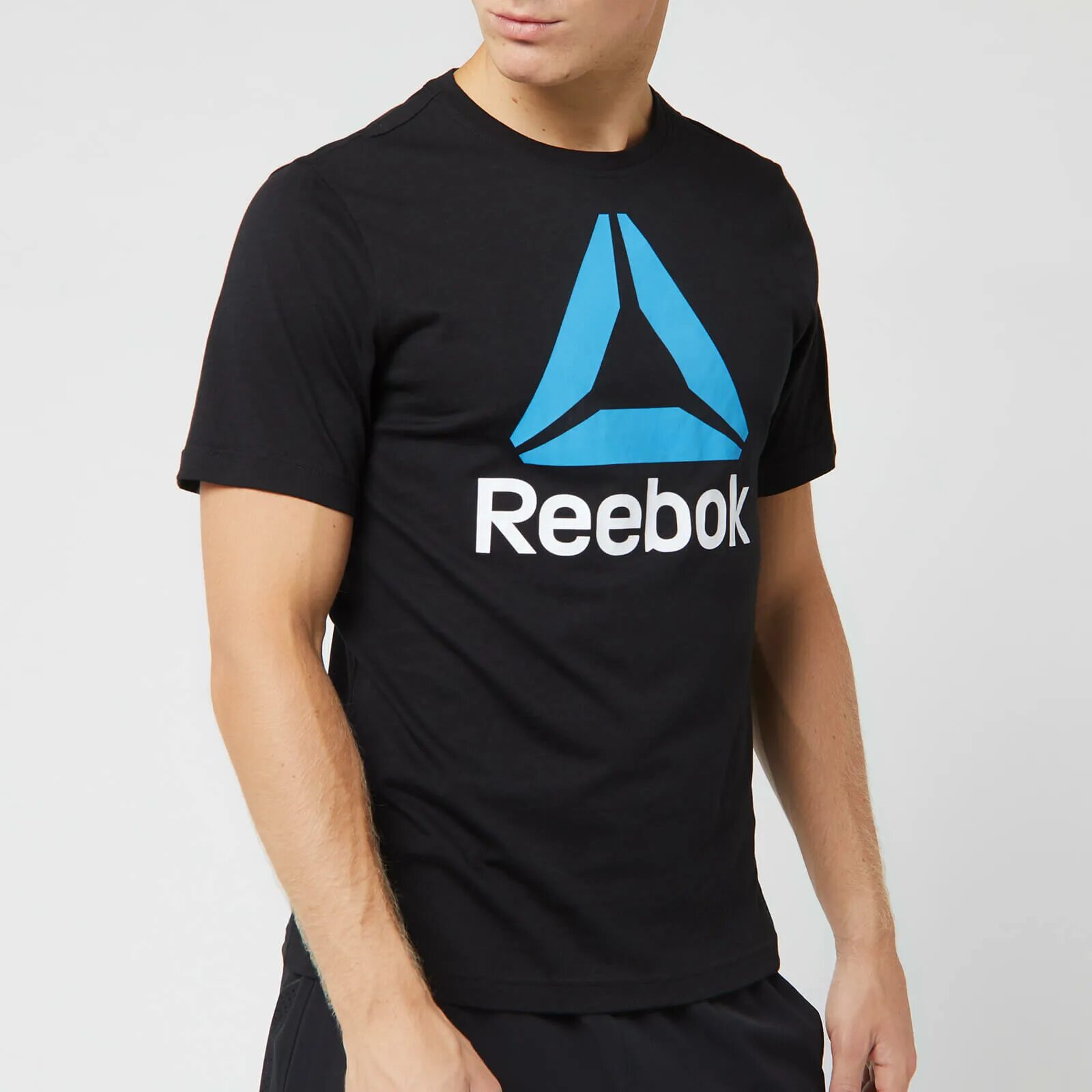 Reebok t Shirt. Reebok t.Shirt Black. Футболка Reebok Team Volko. ТАД T-Shirts Reebok.