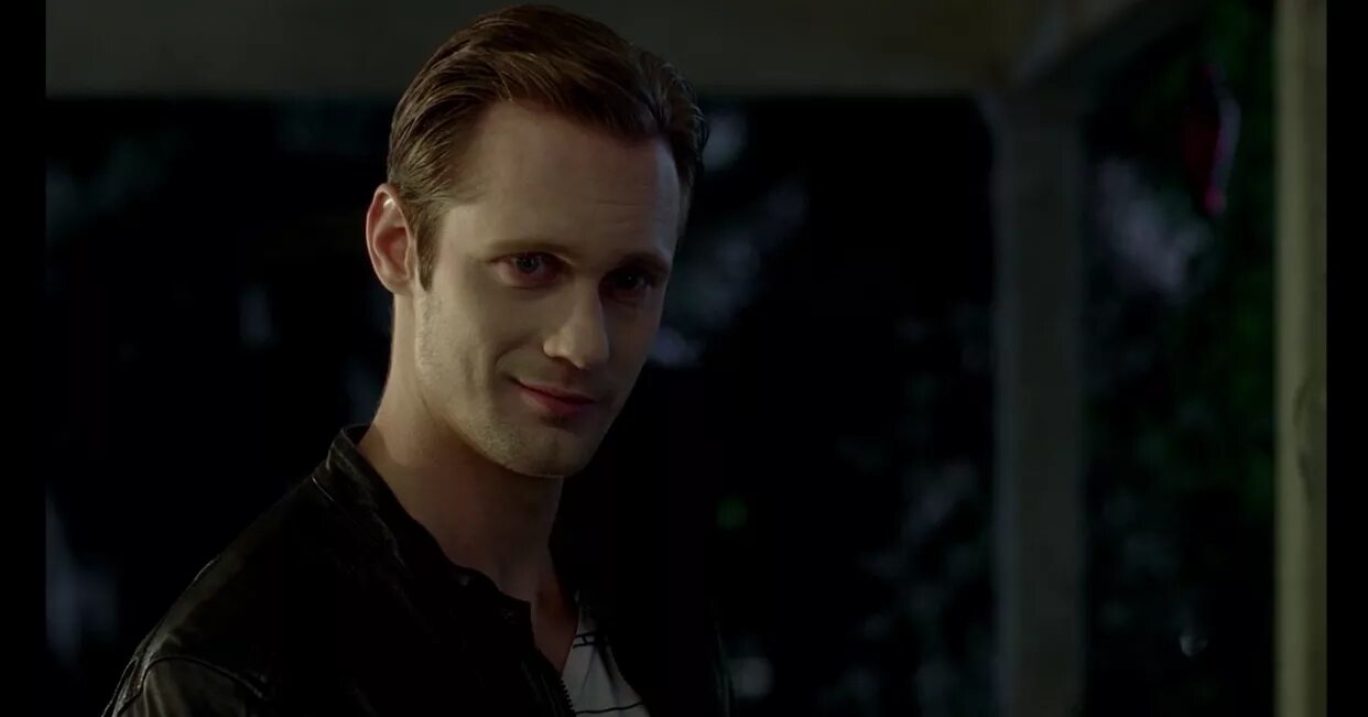 Голова бэтмена. Профессор серый волк эвер афтер хай. Харли квинн уилл смит фильм. Джей эрнандес чато сантана. Bay kötü.