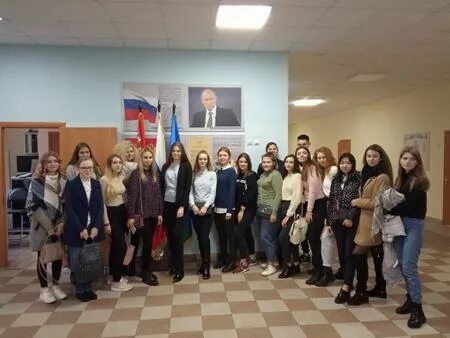 звенигородский финансово-экономический колледж выпуск 1990. звенигородский финансово-экономический колледж выпуск 1990г. звенигородский экономический колледж. звенигородский финансово-экономический колледж. звенигородский финансово экономический техникум общежитие.