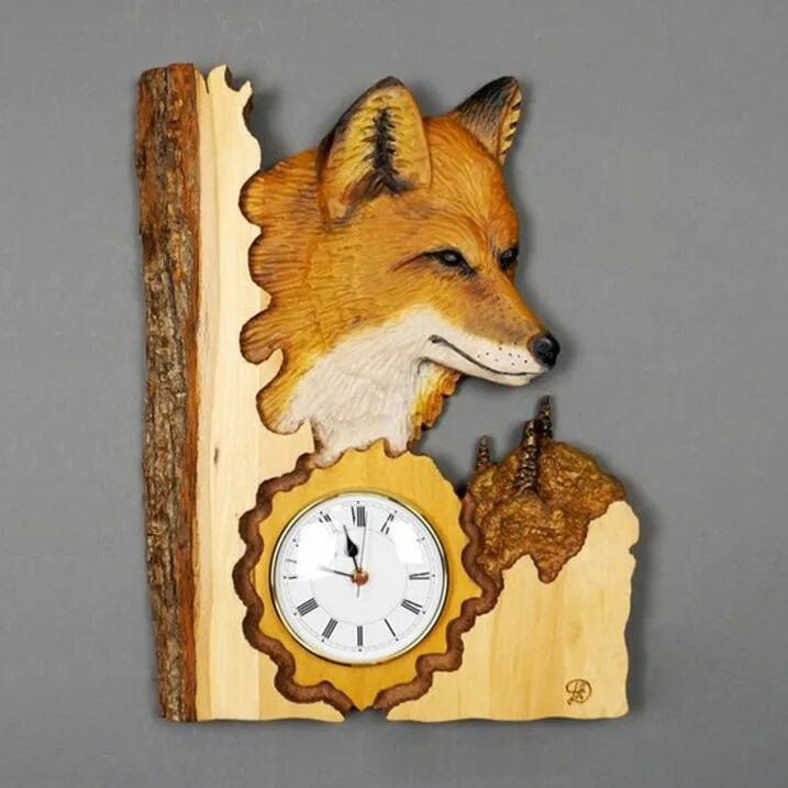 Часы foxes. Часы настенные с лисами. Лисица резьба по дереву. Часы с лисичками из дерева. Настольные часы лиса.