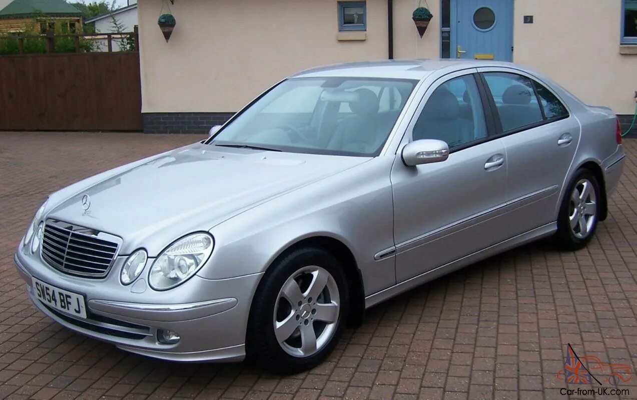 Купить мерседес 2004. Мерседес Бенц е270. Мерседес е270 CDI. Mercedes-Benz e270 2004. Mercedes-Benz e270 CDI 2000.