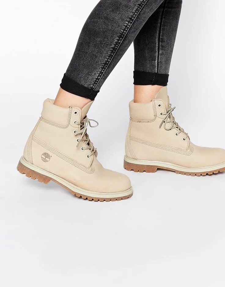 Женские зимние ботинки размер. Timberland ботинки бежевыебежевые. timberland 6 inch lace-up. бежевые ботинки тимберленд. зимние ботинки женские тимберленд 2025.