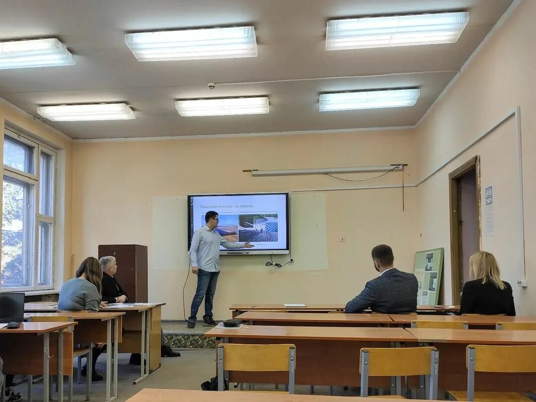 Несколько кафедр. Несколько кафедр